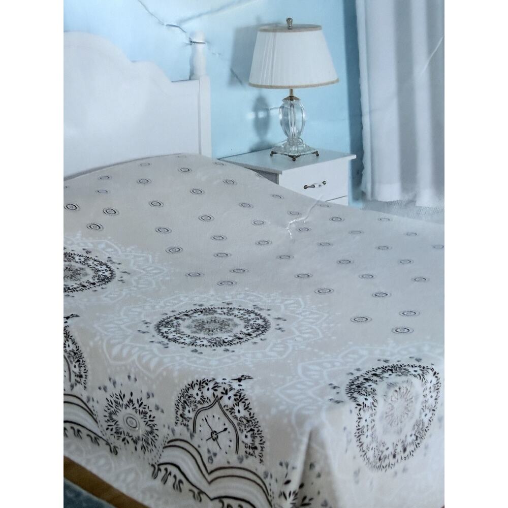Mariposa Rabbit, Plush Queen Size Blanket Cream In Color With Black Design NWT￼